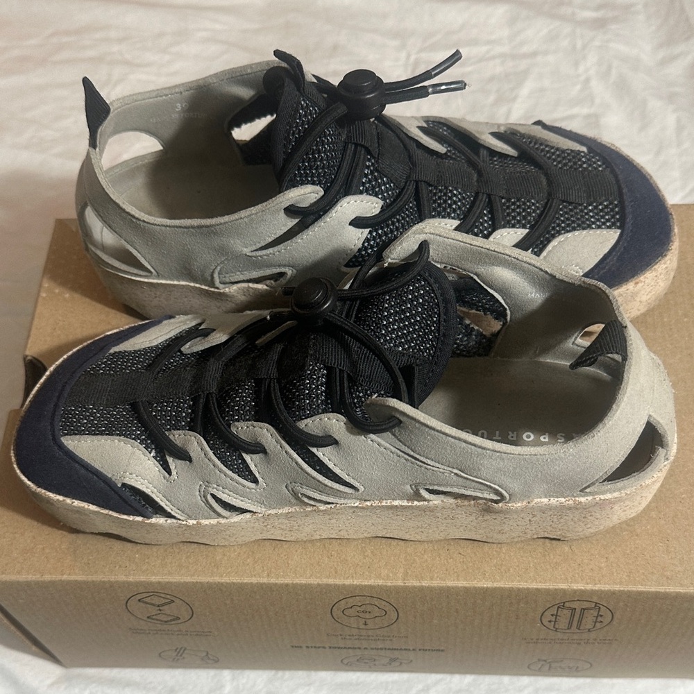 Asportuguesas by Fly London comfort shoes in Navy Blue and Gray - Picture 4 of 5